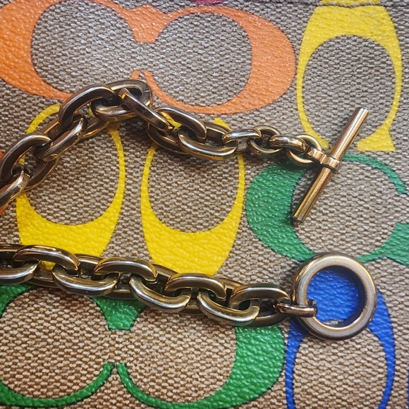 MICHAEL KORS Logo Padlock Charm Bracelet in Rose Gold - Picture 3 of 4